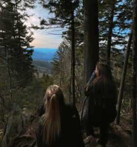 Meet your Posher, Kadence